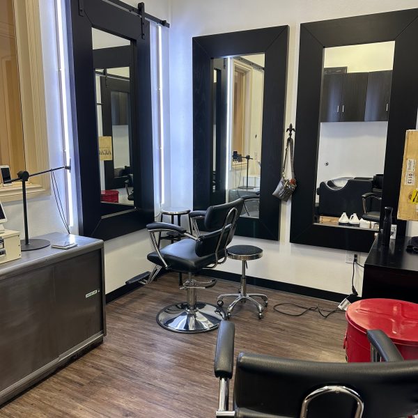 salon suite